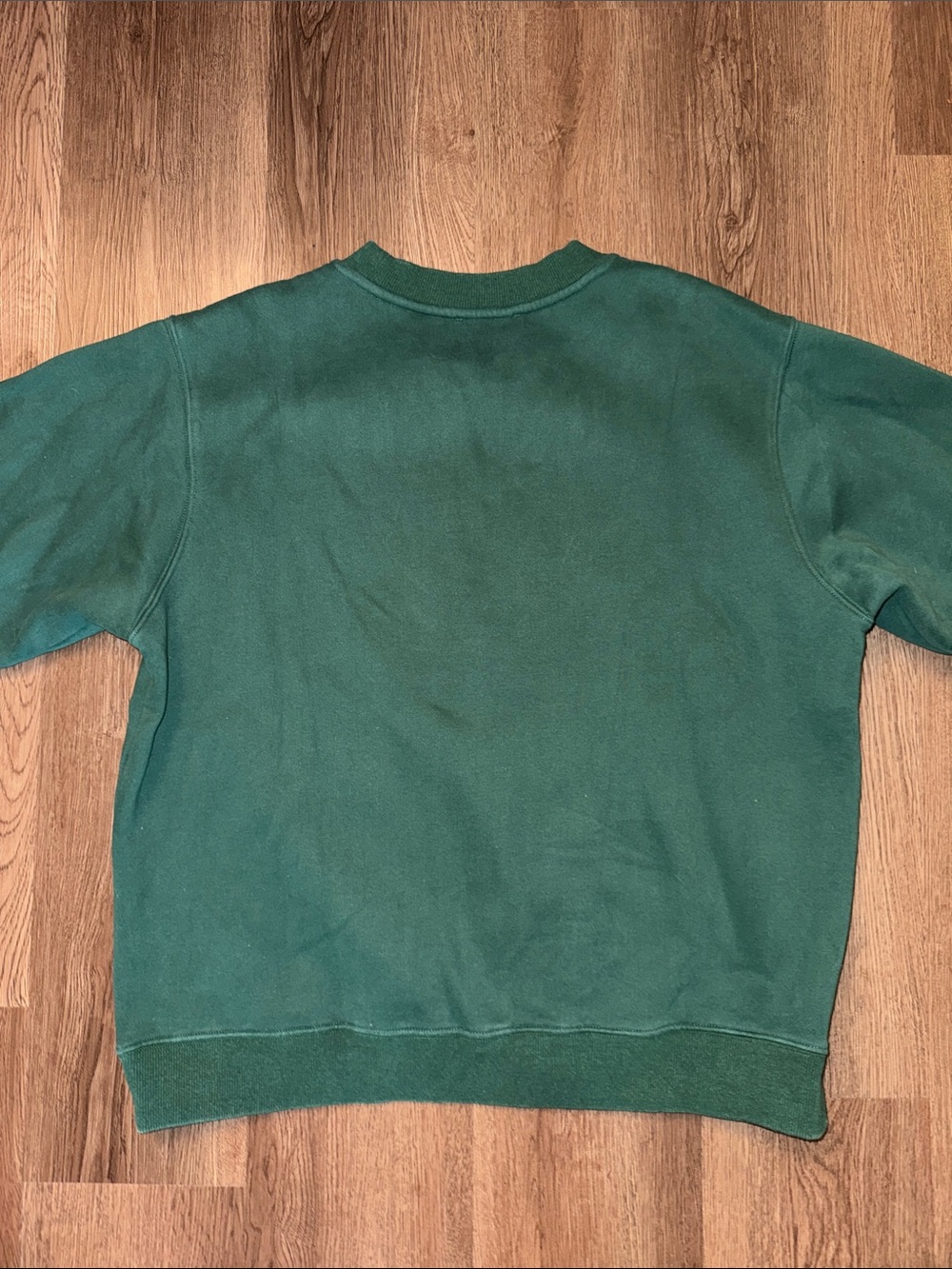 White Fox Crewneck - Picture 4 of 4